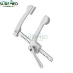 Cooley Sternal Retractor - Image 2